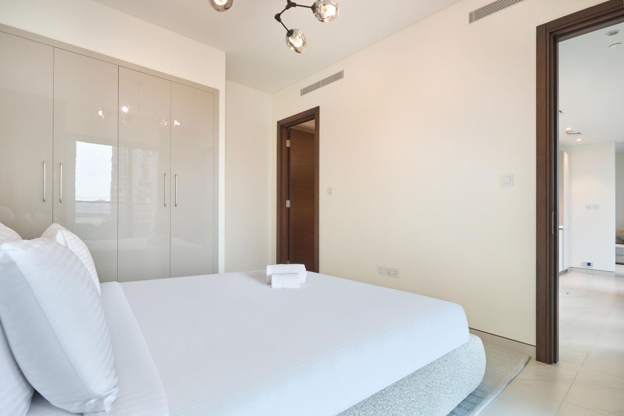 Apartment By Latinem Luxury 1br Cvg 409 Near Burj Khalifa Dubai