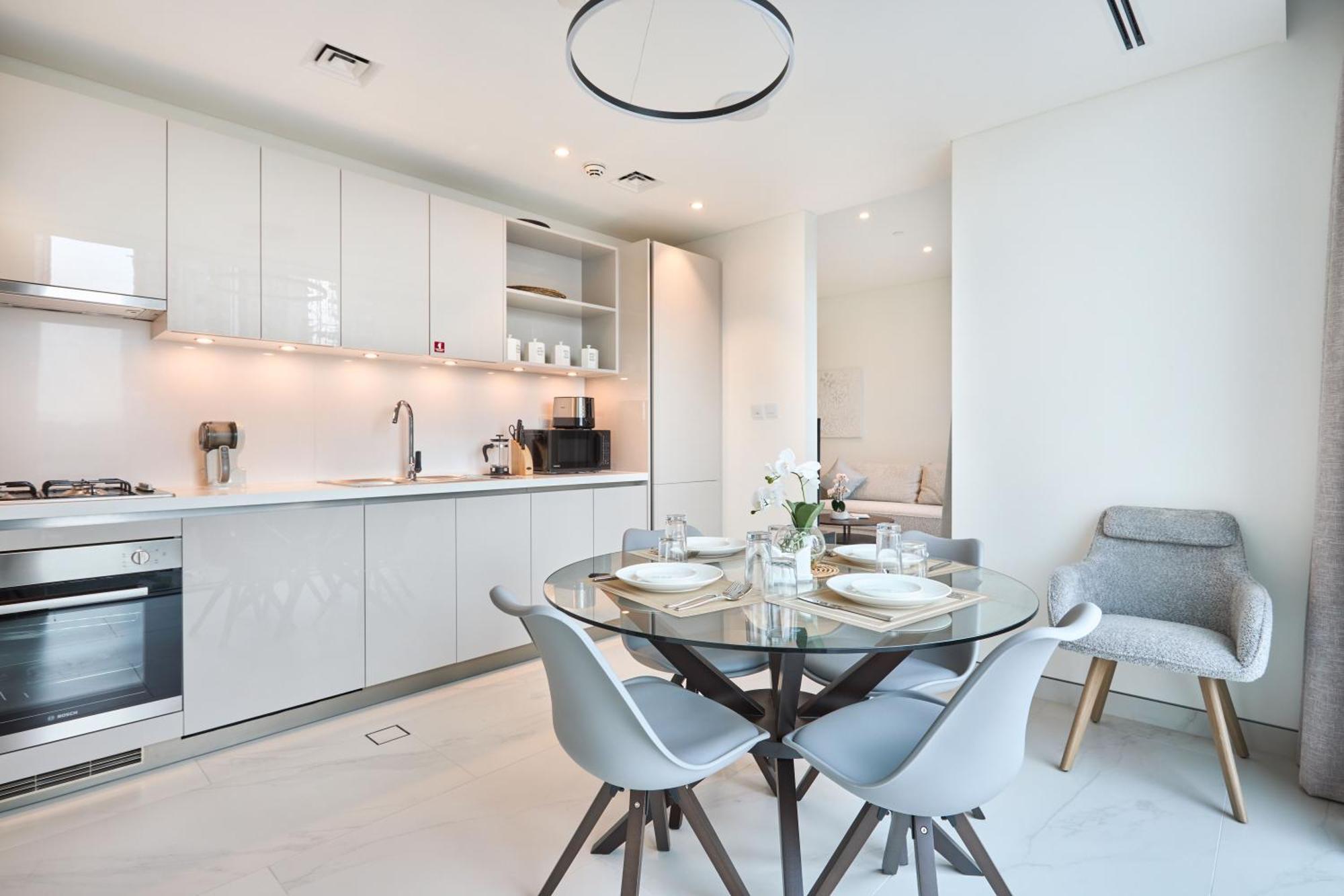 Apartment By Latinem Luxury 1br Cvg 409 Near Burj Khalifa
