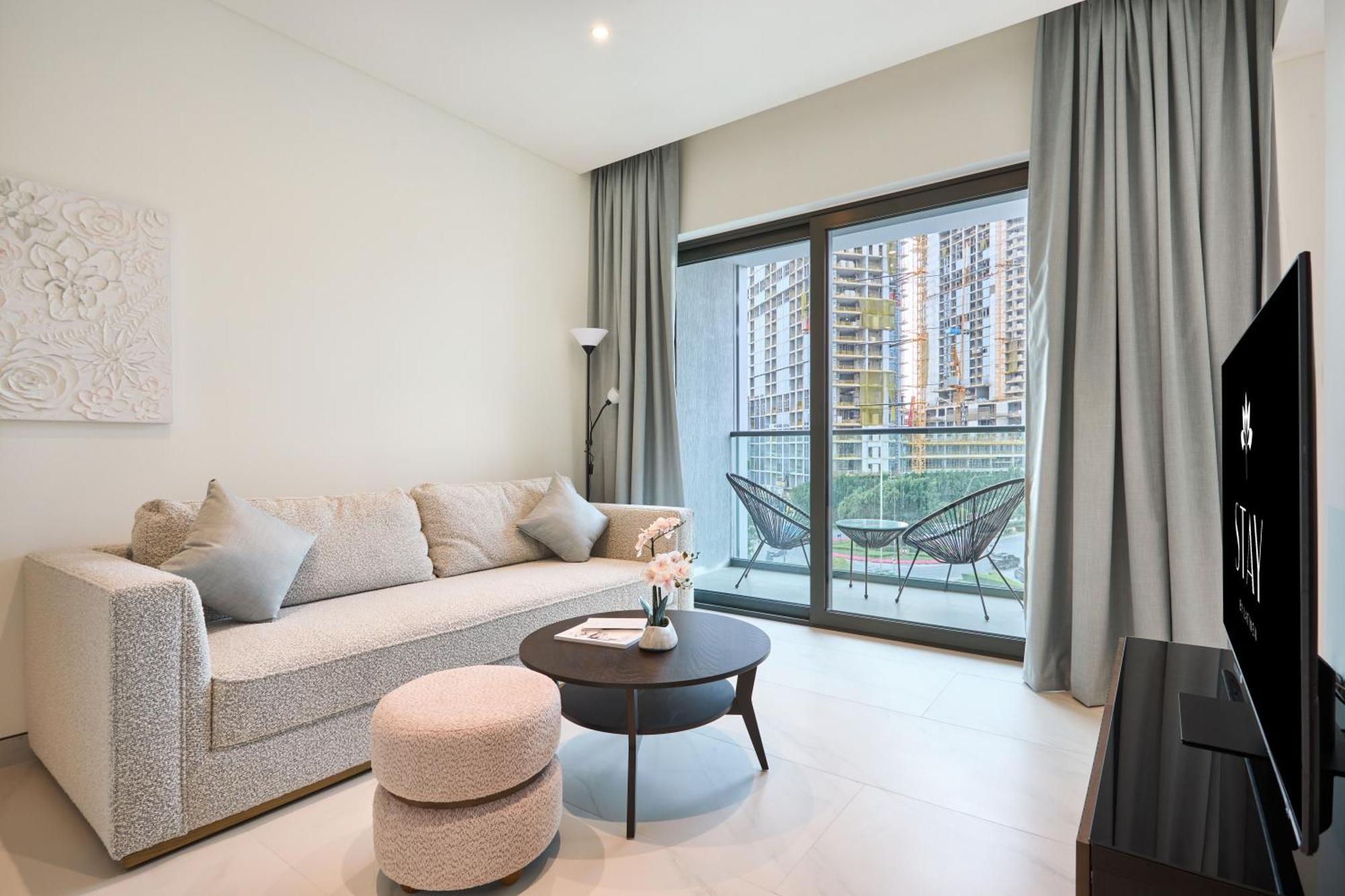 By Latinem Luxury 1br Cvg 409 Near Burj Khalifa Apartment *